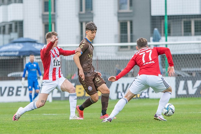 并以激励和 并以激励和